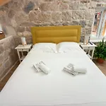 Maki Stone House - Parking On Request ! Split