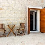 Maki Stone House - Parking On Request ! Lägenhet Split