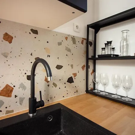 Maki Stone House - Parking On Request ! Апартаменти Спліт